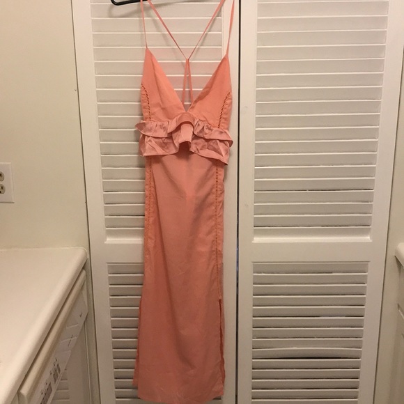 NWT ASOS Peach blush open back ruffle midi dress - Picture 3 of 3